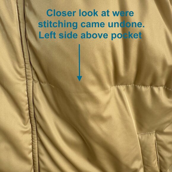 Aritzia | Supper Puffer | Shorty | XS | Champaign | Great Condition Minor Flaw - Picture 13 of 14